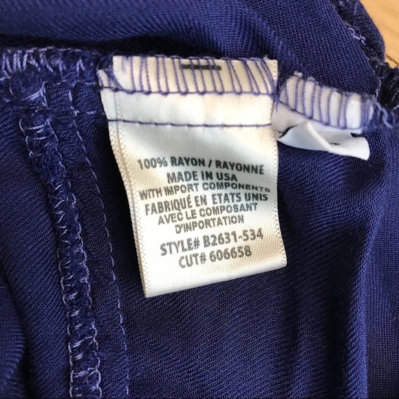 Bella Dahl Split Back Button-Down - size M - Picture 5 of 8